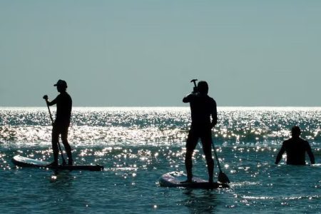 Paddle Surf en la bahía de Fornells